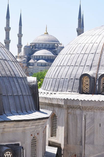 Hezarfen Ahmet Çelebi Neden Sürgün Edildi? Hezarfen Ahmet Çelebi Neden Sürgün Edildi?