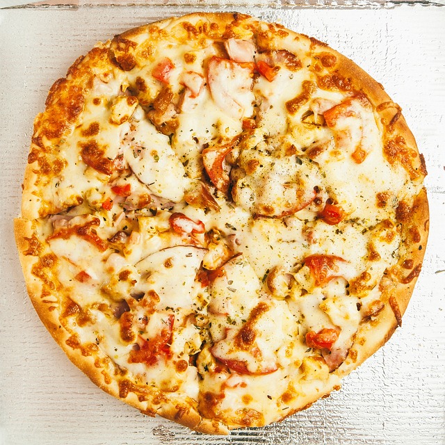 Karışık Büyük Boy Pizza Kaç Kalori? Karışık Büyük Boy Pizza Kaç Kalori?