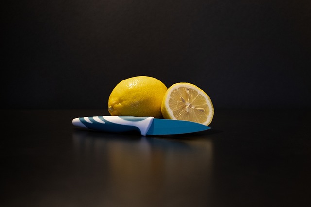 Siyah Çaya Limon Atılır Mı? Siyah Çaya Limon Atılır Mı?