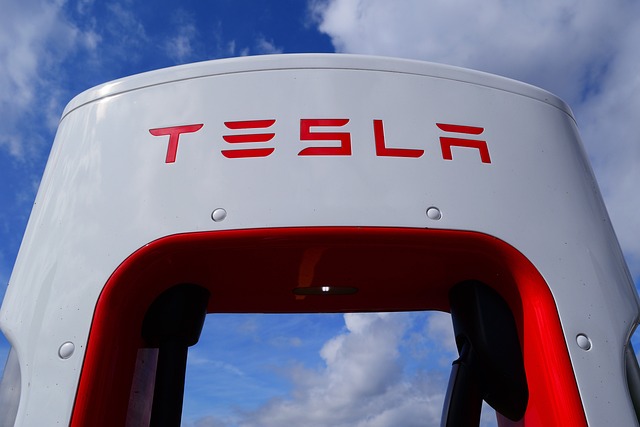 Tesla Hangi Arabayı Üretiyor?